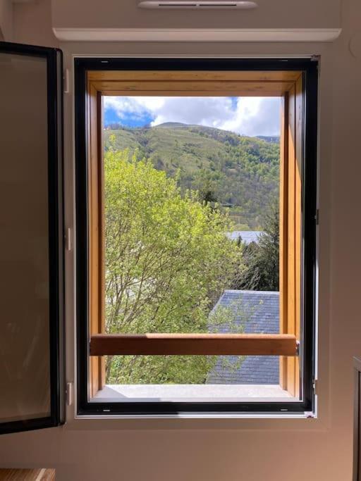 Charmant T4 Duplex Vue Montagne Loudenvielle Buitenkant foto