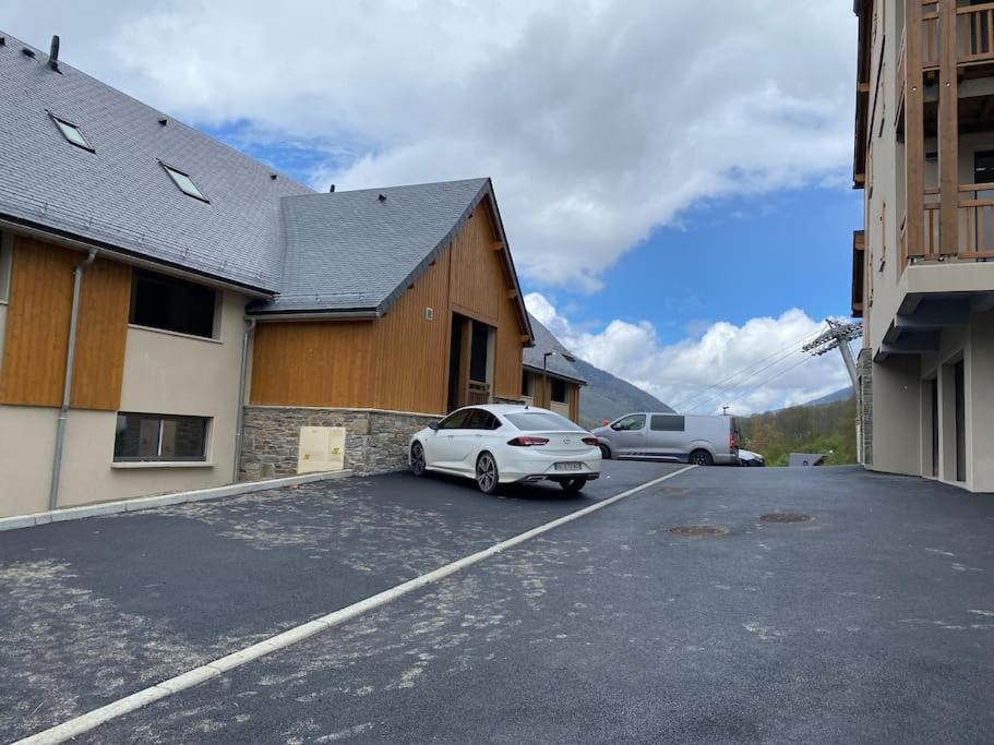 Charmant T4 Duplex Vue Montagne Loudenvielle Buitenkant foto