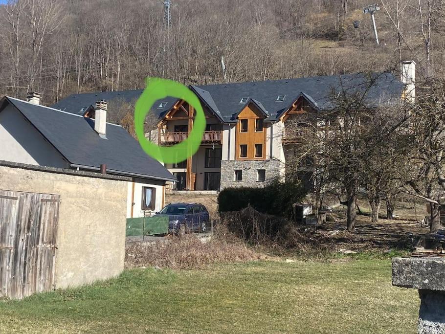 Charmant T4 Duplex Vue Montagne Loudenvielle Buitenkant foto